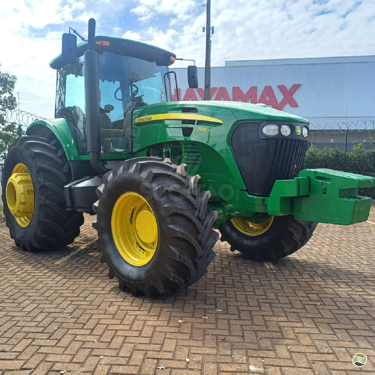 TRATOR JOHN DEERE JOHN DEERE 7210J Tração 4x4 Sucatão Tratores e Peças IBIPORA PARANÁ PR